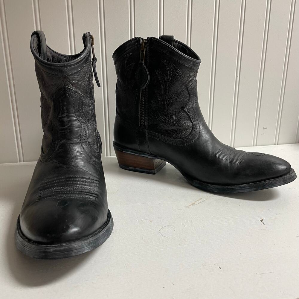 Ariat Black Leather Heeled Boots